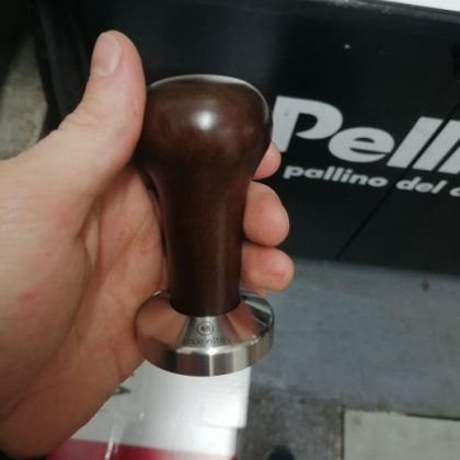 Tamper 48mm Tamno Drvo