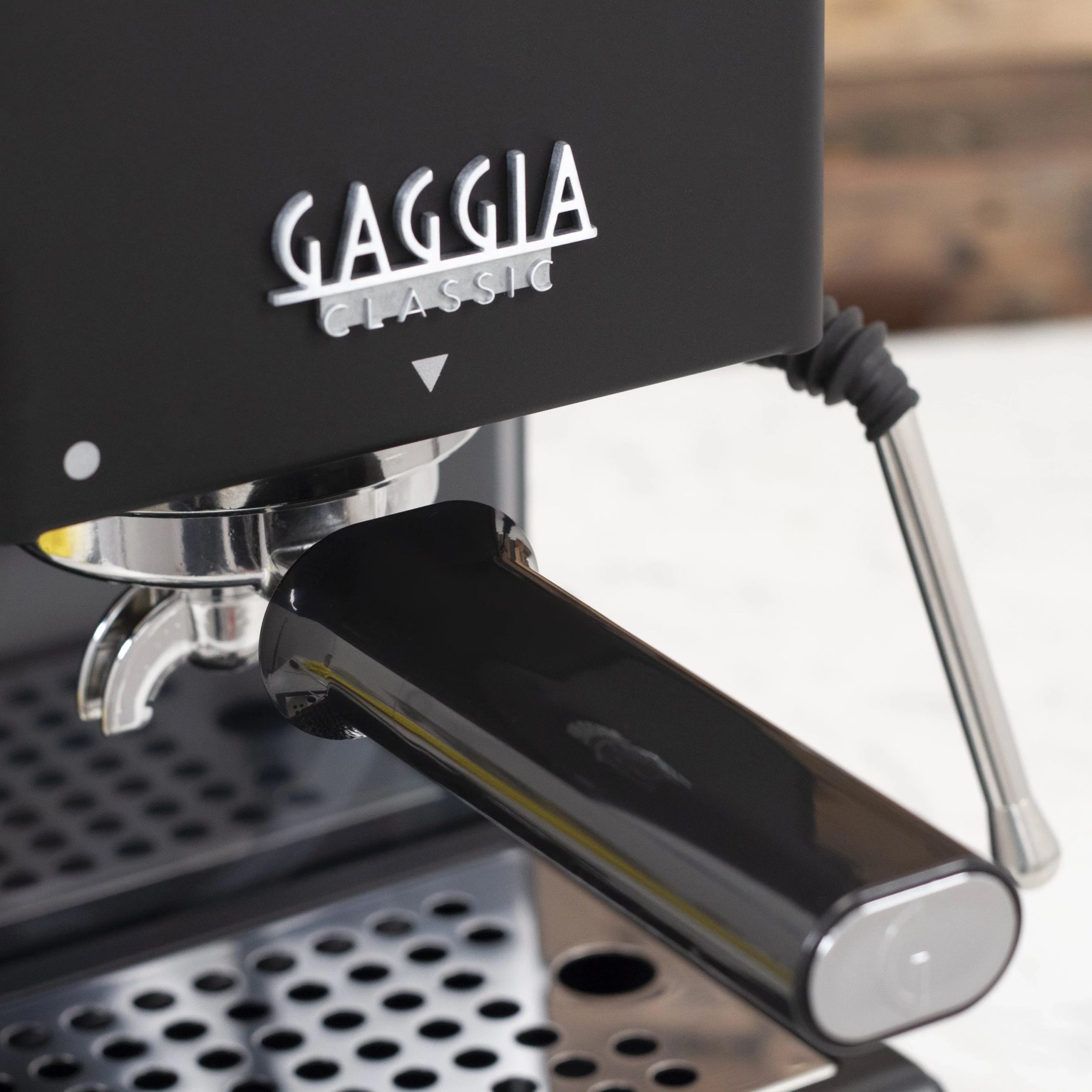 Gaggia Classic E24 Thunder Black - Slika 6